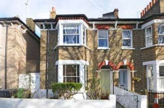 4 bedroom Detached t...